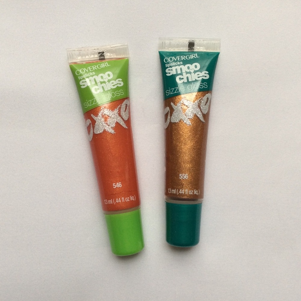 🆕 COVERGIRL Lipslicks Smoochies Sizzle Gloss